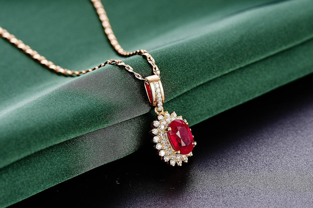Charms & Pendants