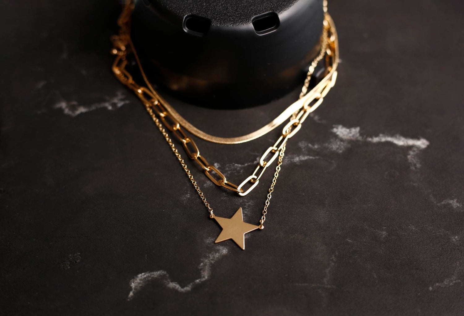 Women's Necklaces